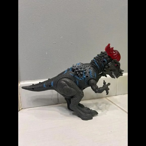 Misco Toys Roaring Dinosaur Light And Sound. Fully Functional ~ Mint Condition - Picture 1 of 3